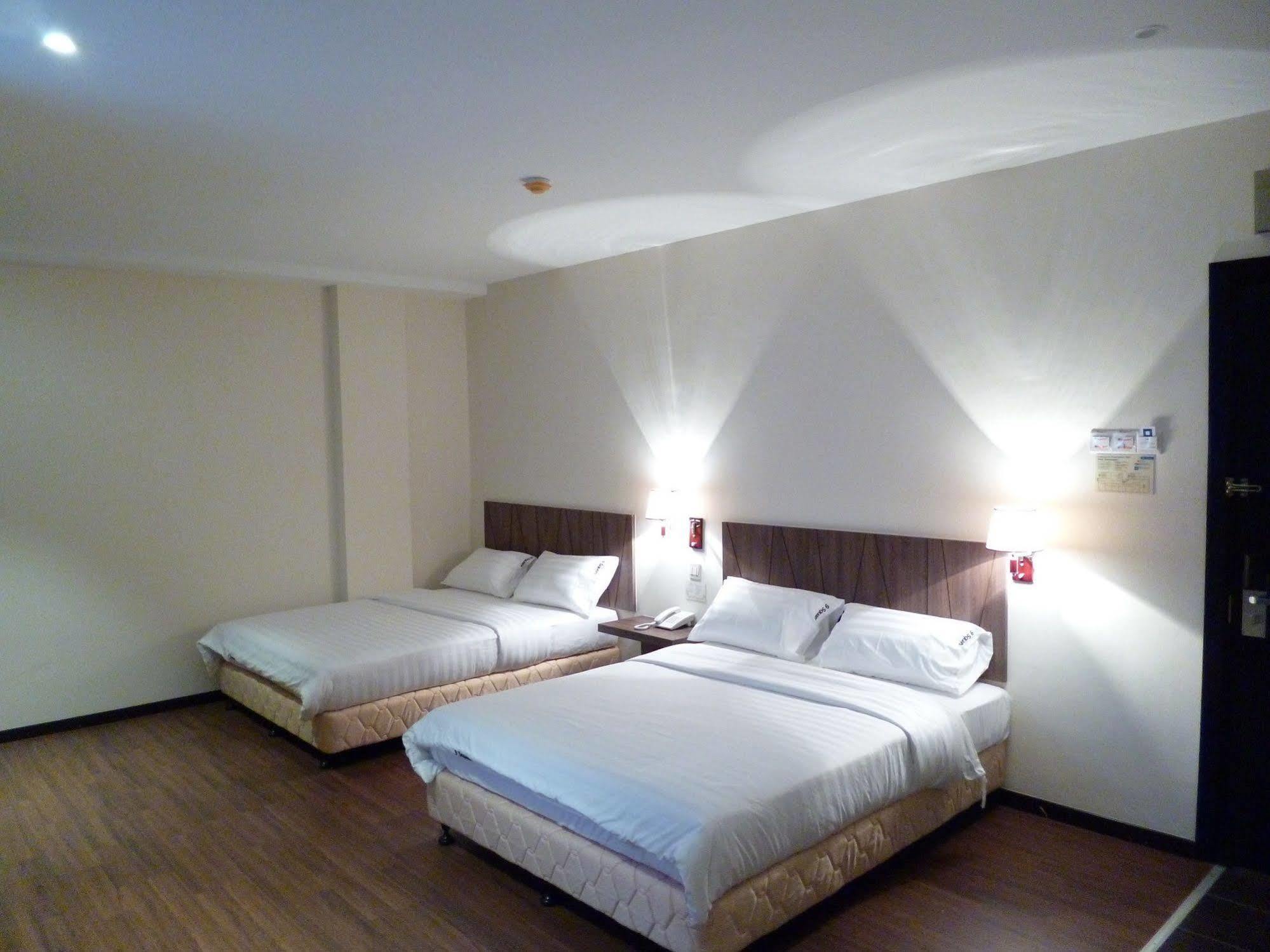 9 Square Hotel - Bangi Kültér fotó