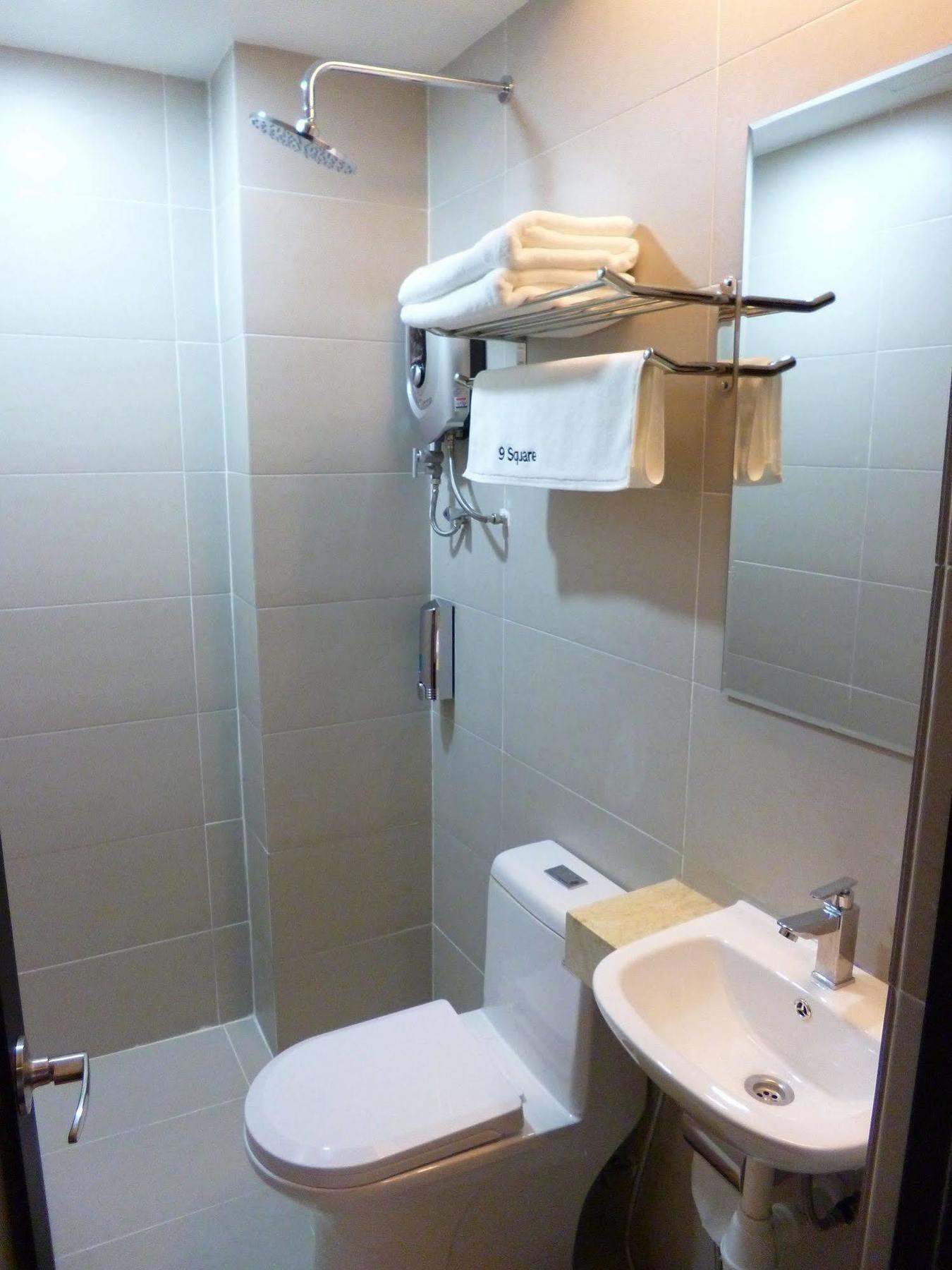 9 Square Hotel - Bangi Kültér fotó