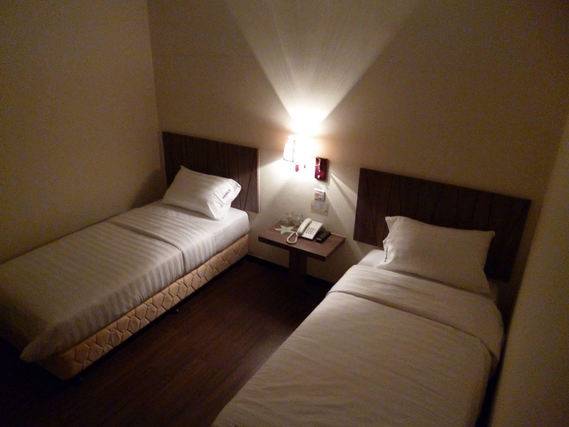 9 Square Hotel - Bangi Kültér fotó